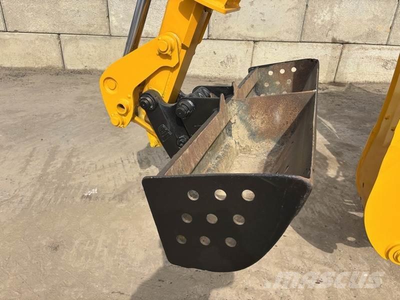 JCB 4CX Sitemaster Koparko-ładowarki