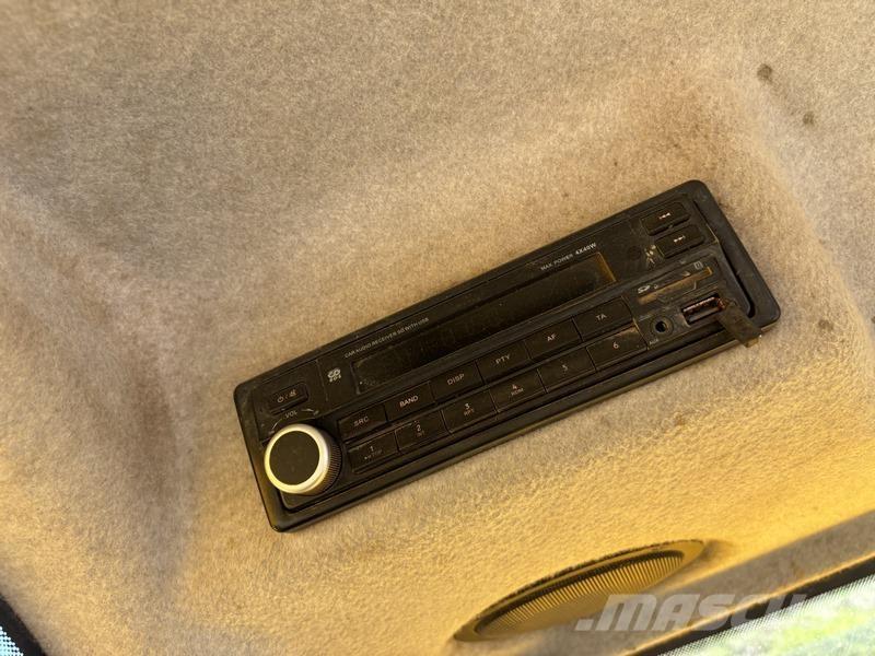 JCB JS240 LC Koparki gąsienicowe