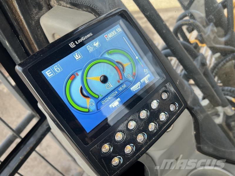 LiuGong CLG924E Koparki wyburzeniowe