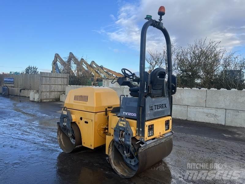 Mecalac TV1200 Walce dwubębnowe