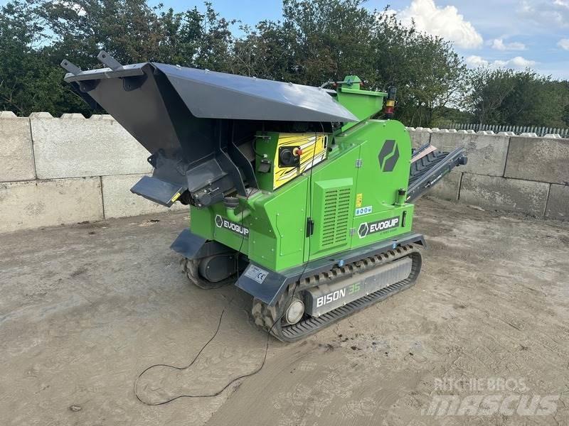 Terex BISON 35 Kruszarki