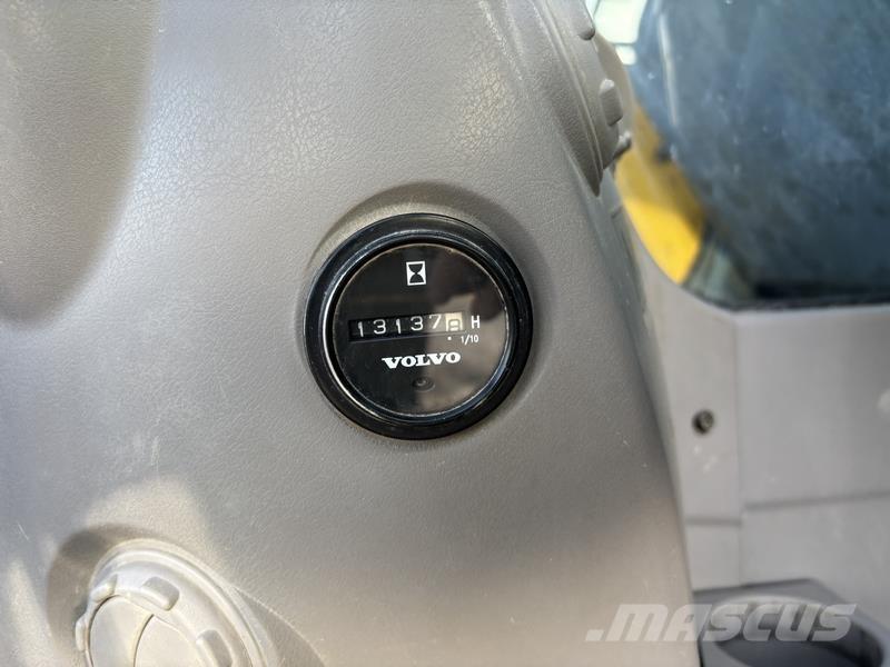 Volvo ECR235 DL Koparki gąsienicowe