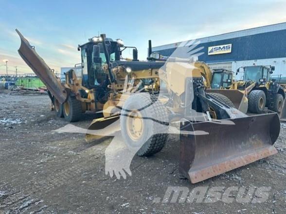 CAT 160M AWD Równiarki