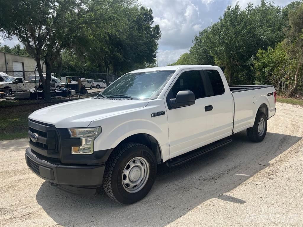 Ford F-150 Pick-upy / Pojazdy z otwieranymi burtami