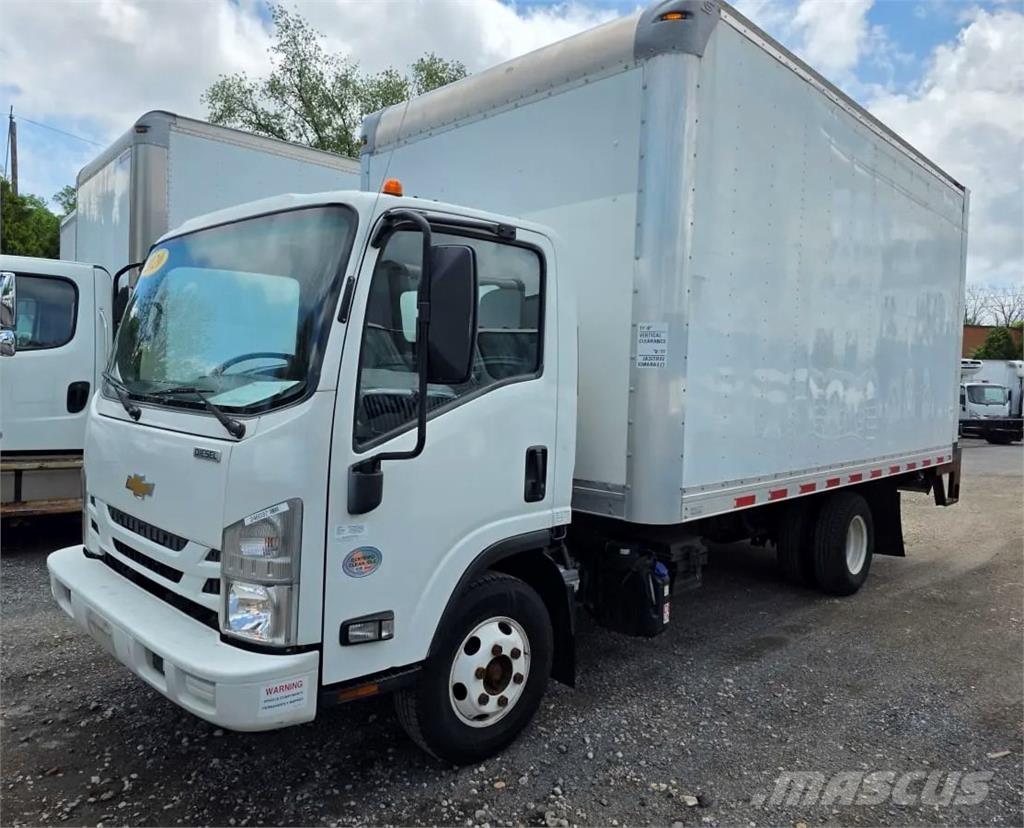 Chevrolet 4500 Samochody ciężarowe ze skrzynią zamkniętą