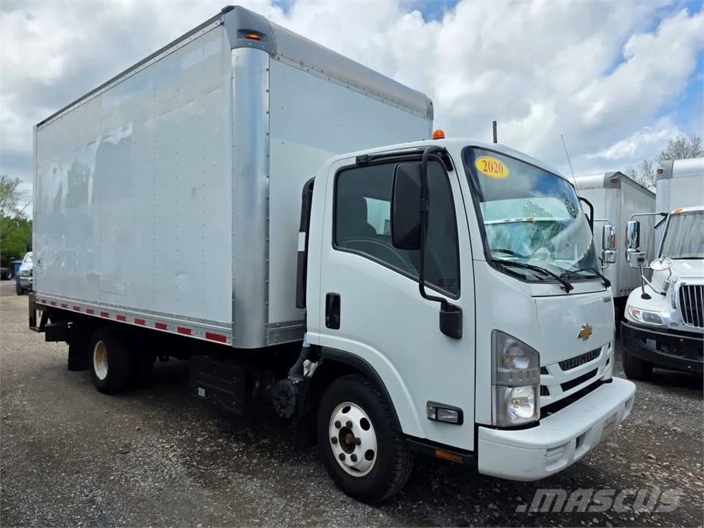 Chevrolet 4500 Samochody ciężarowe ze skrzynią zamkniętą