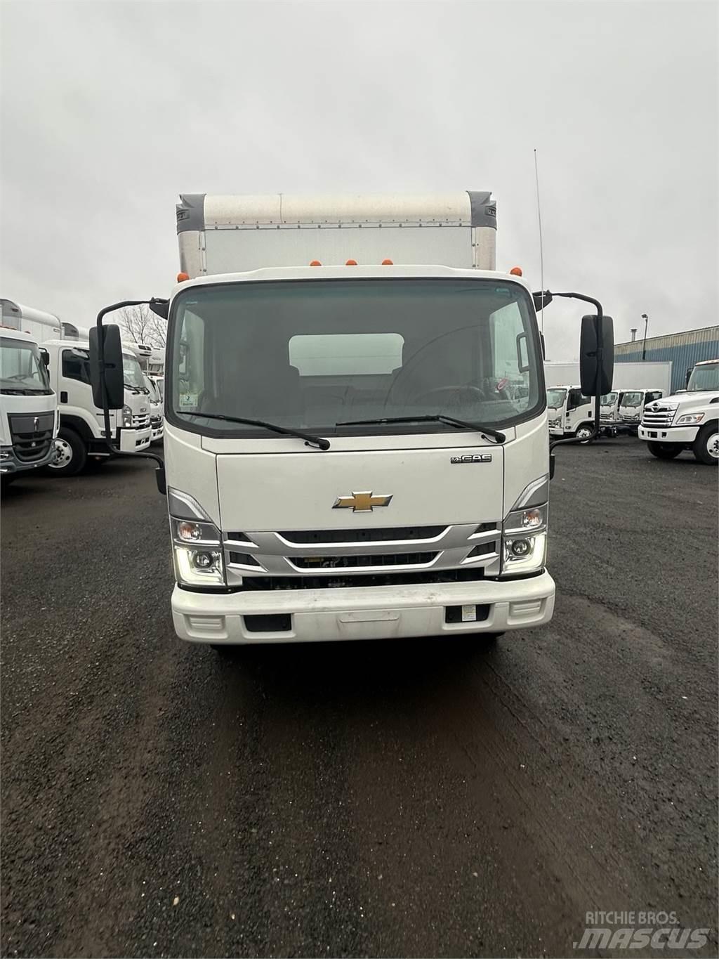 Chevrolet LCF4500 Samochody ciężarowe ze skrzynią zamkniętą