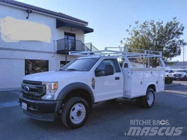 Ford F550 UTILITY BO Samochody ciężarowe ze skrzynią zamkniętą