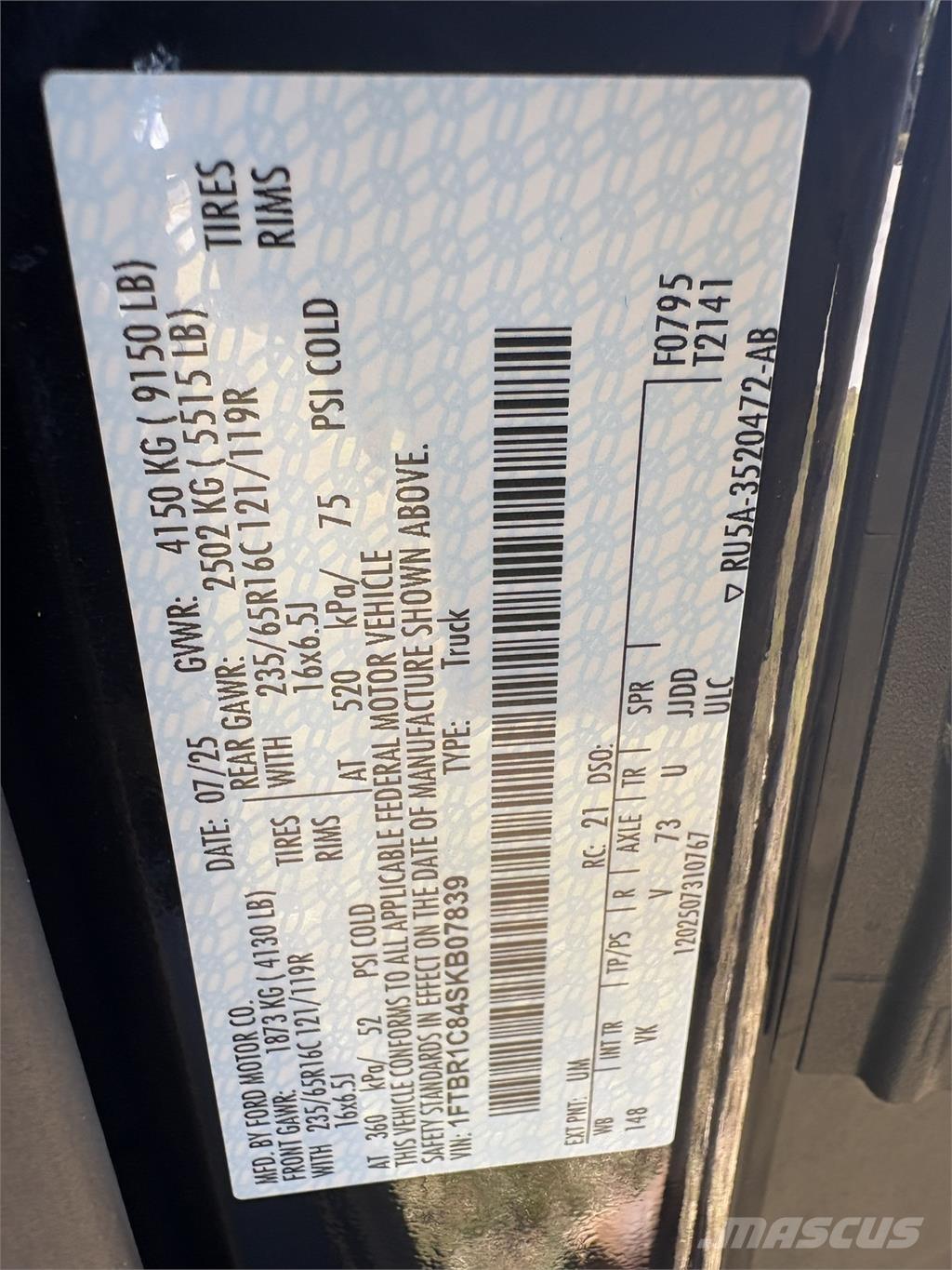 FRD 250 TRANS Samochody ciężarowe ze skrzynią zamkniętą