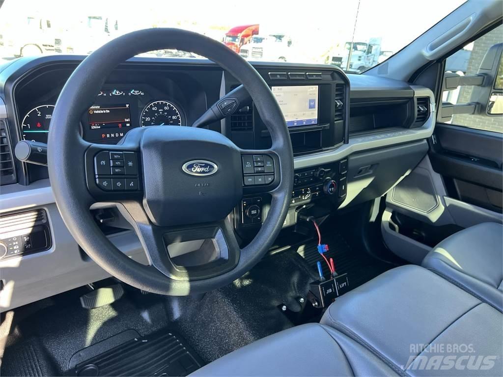 FRD F550 Inne
