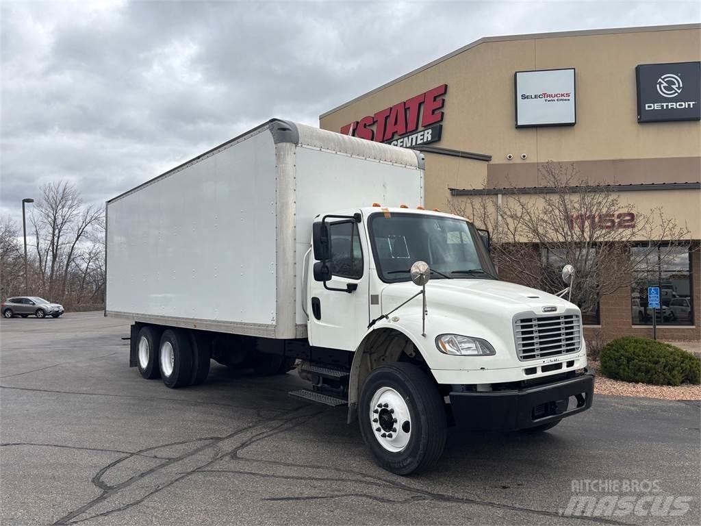 Freightliner M2 106 Samochody ciężarowe ze skrzynią zamkniętą