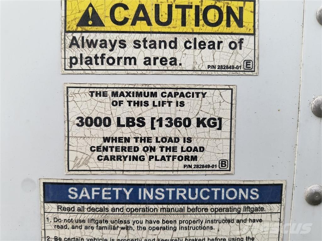 Hino 268A Samochody ciężarowe ze skrzynią zamkniętą