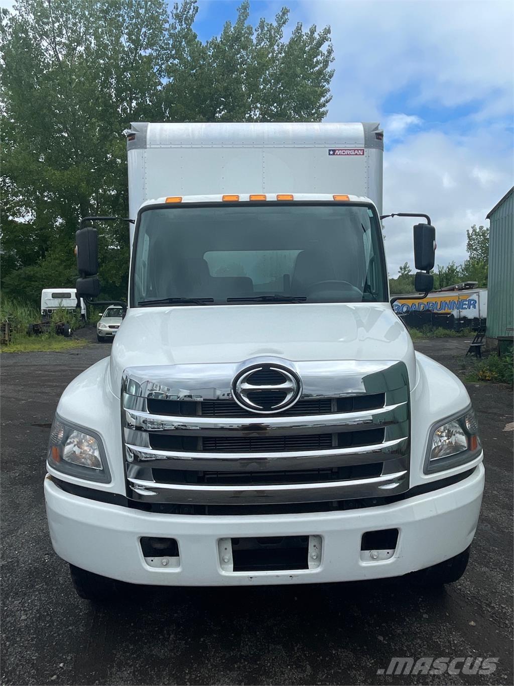 Hino 268A Samochody ciężarowe ze skrzynią zamkniętą