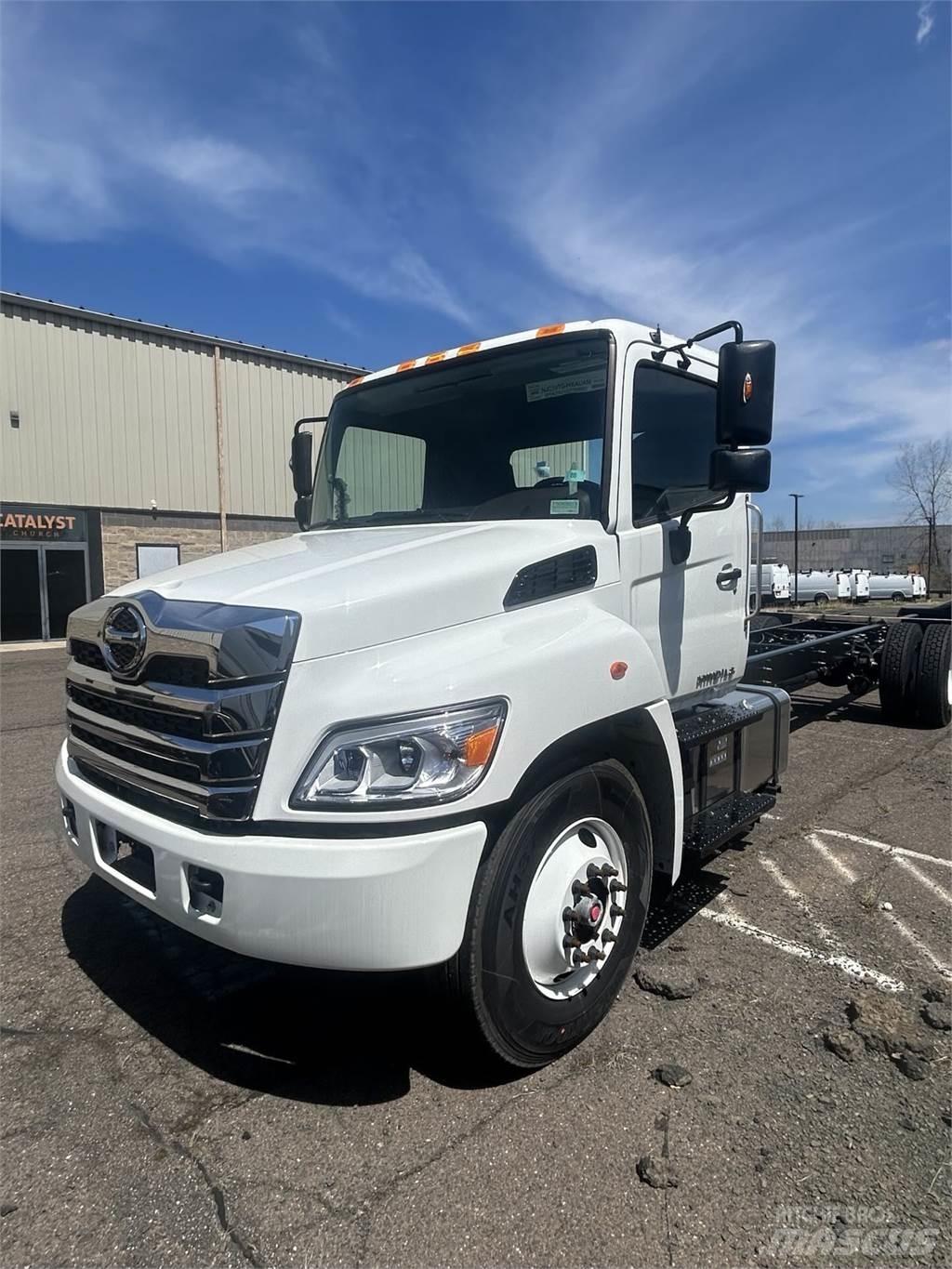 Hino L6 Pojazdy pod zabudowę
