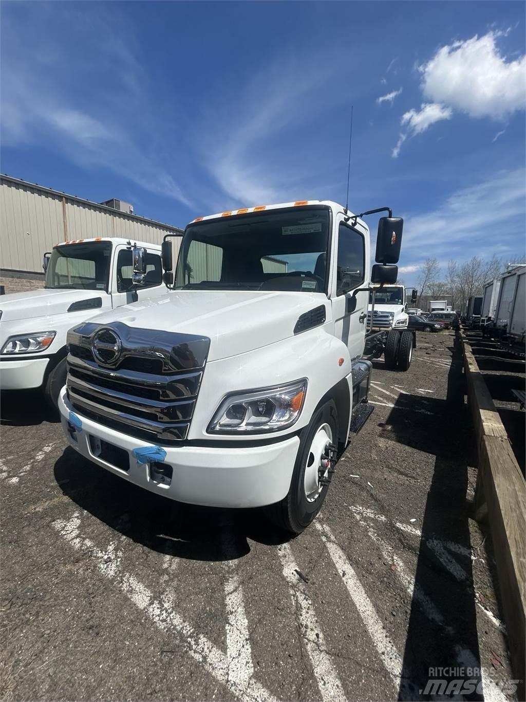 Hino L6 Pojazdy pod zabudowę