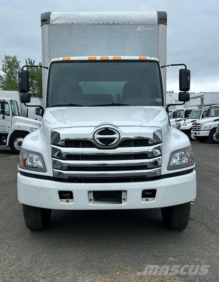 Hino L6 Samochody ciężarowe ze skrzynią zamkniętą