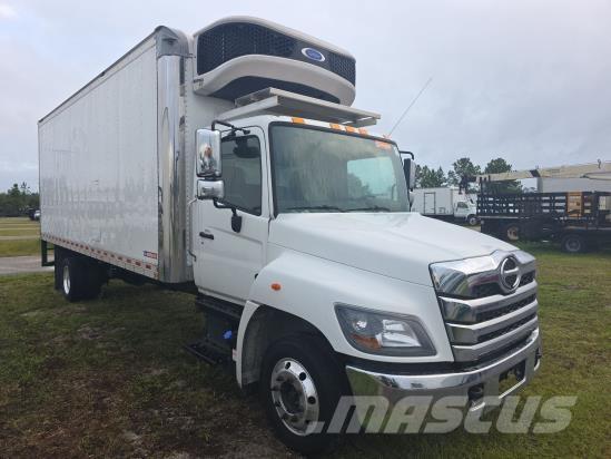 Hino L6 Samochody ciężarowe ze skrzynią zamkniętą