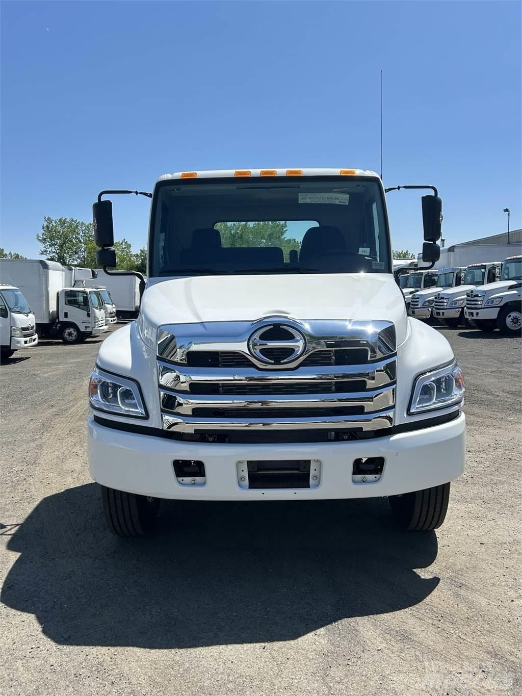 Hino L7 Pojazdy pod zabudowę