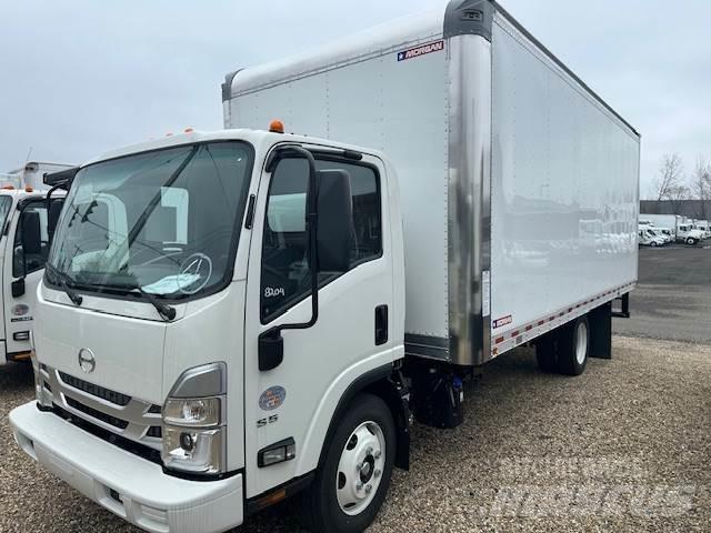 Hino S5 Samochody ciężarowe ze skrzynią zamkniętą