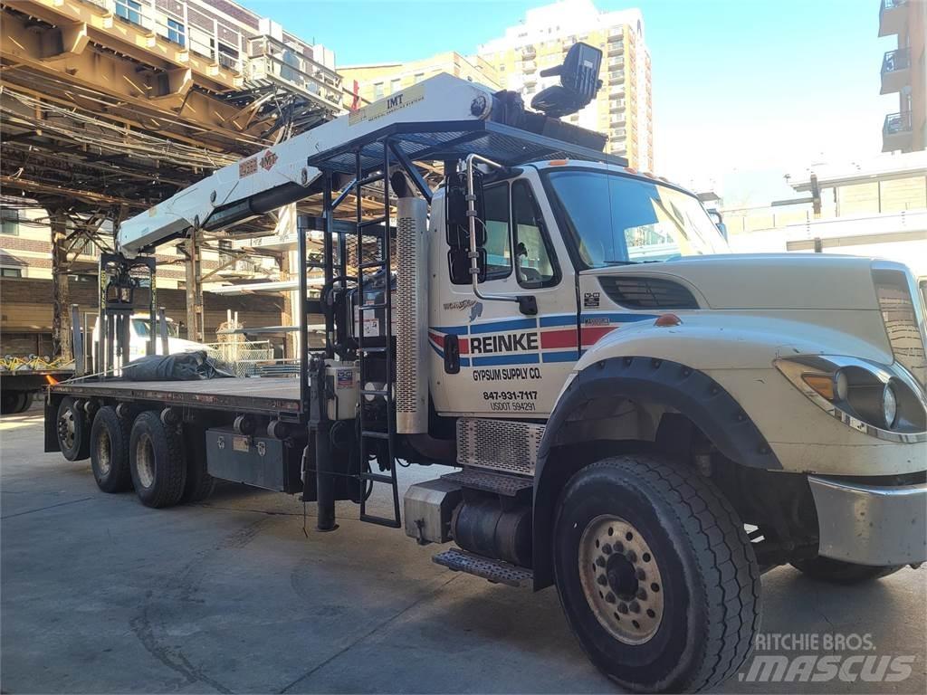 International 7600 Inne