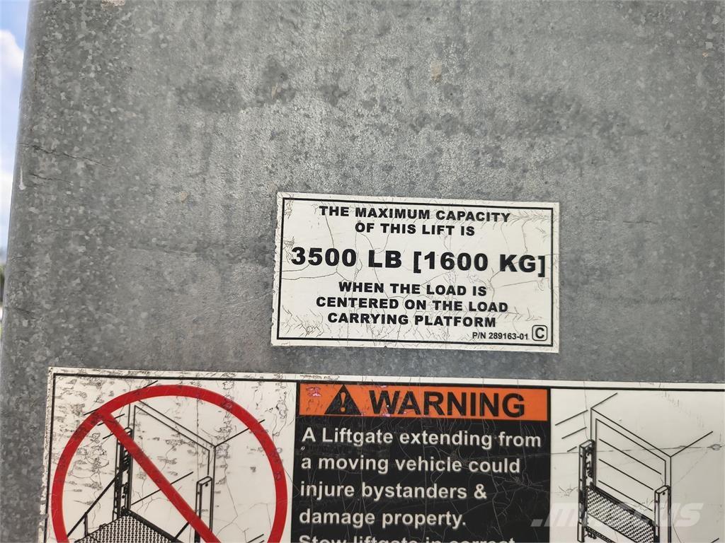 Isuzu FTR Samochody ciężarowe ze skrzynią zamkniętą