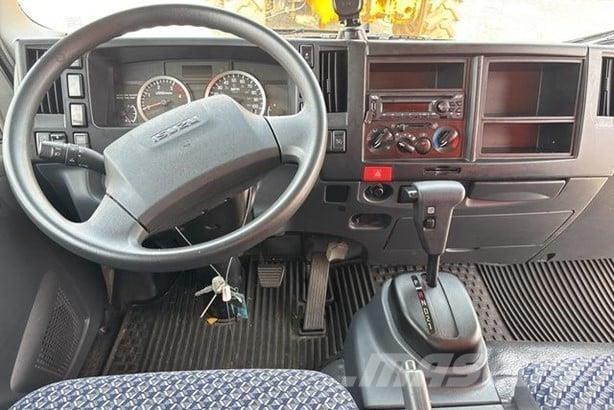 Isuzu NPR HD Samochody ciężarowe ze skrzynią zamkniętą