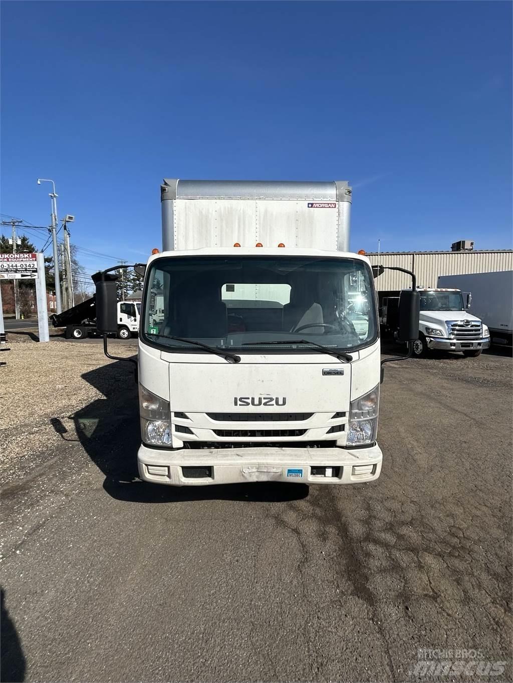 Isuzu NRR Samochody ciężarowe ze skrzynią zamkniętą