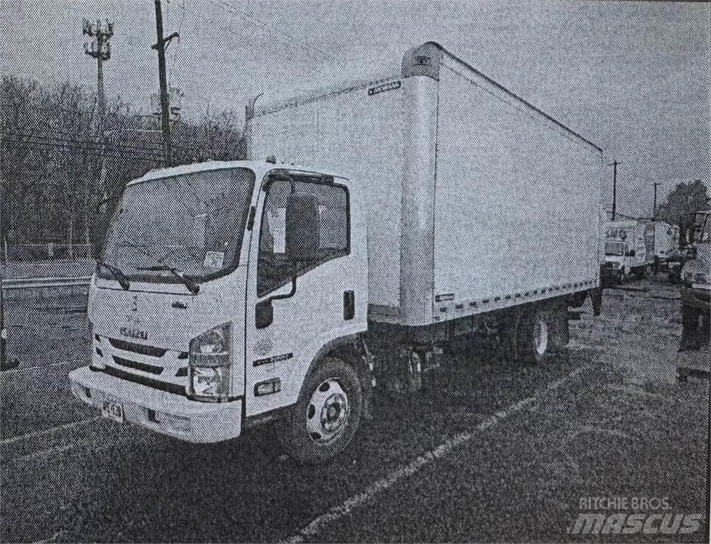 Isuzu NRR Samochody ciężarowe ze skrzynią zamkniętą