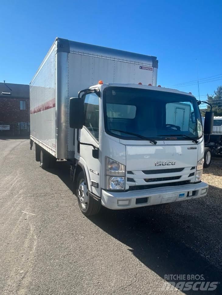 Isuzu NRR Samochody ciężarowe ze skrzynią zamkniętą