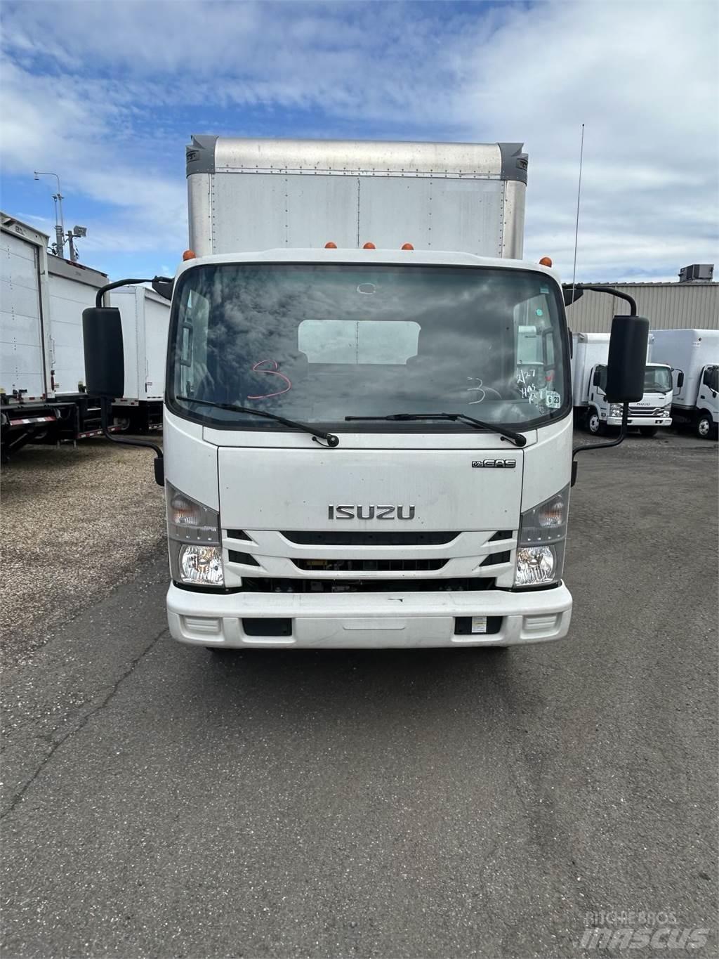 Isuzu NRR Samochody ciężarowe ze skrzynią zamkniętą