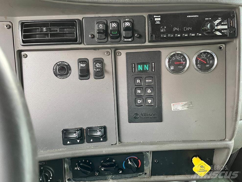 Kenworth T370 Samochody ciężarowe ze skrzynią zamkniętą