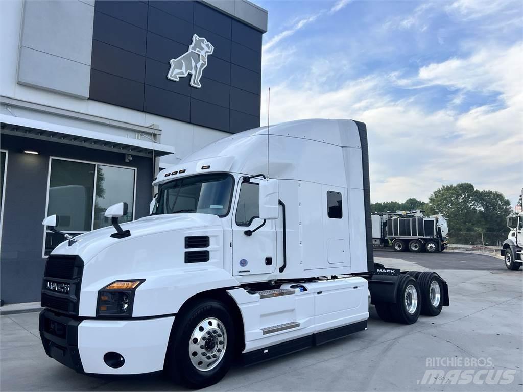 Mack AN64T Ciągniki siodłowe