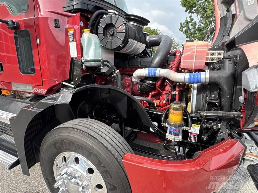 Mack AN64T Ciągniki siodłowe