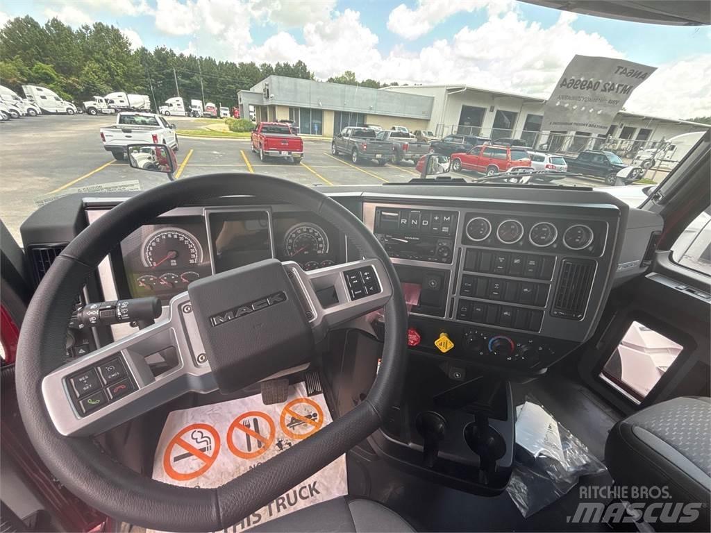 Mack AN64T Ciągniki siodłowe