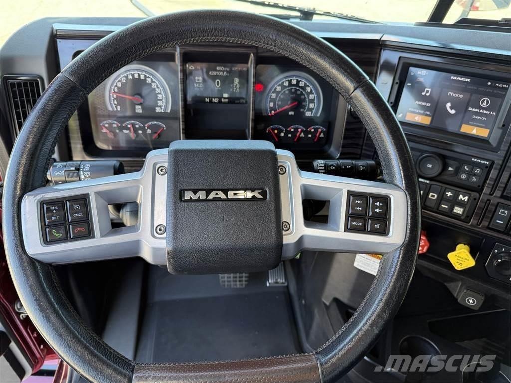 Mack AN64T Ciągniki siodłowe