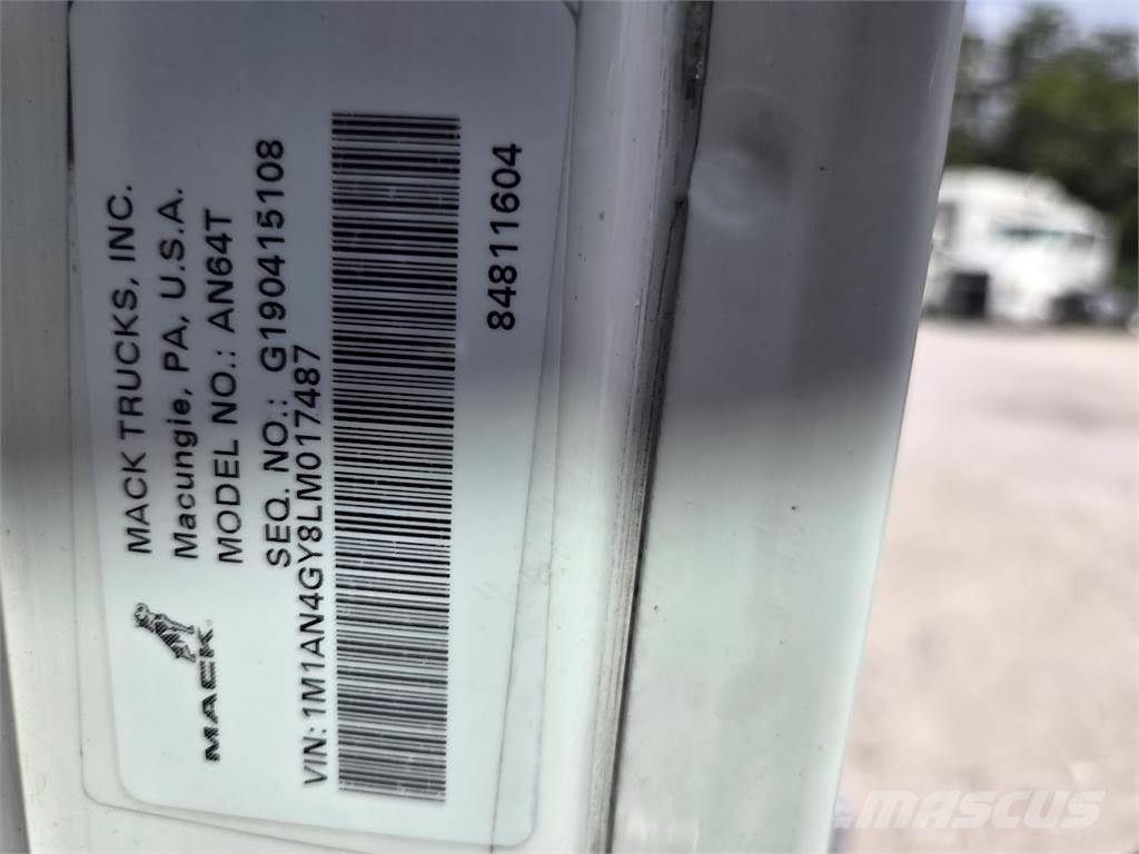 Mack AN64T Ciągniki siodłowe