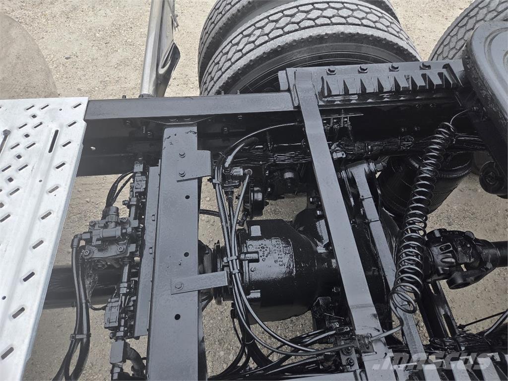 Mack AN64T Ciągniki siodłowe