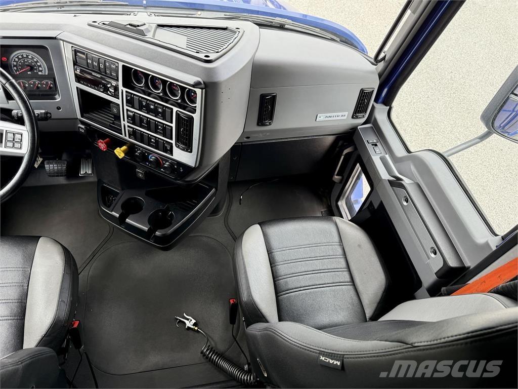 Mack AN64T Ciągniki siodłowe