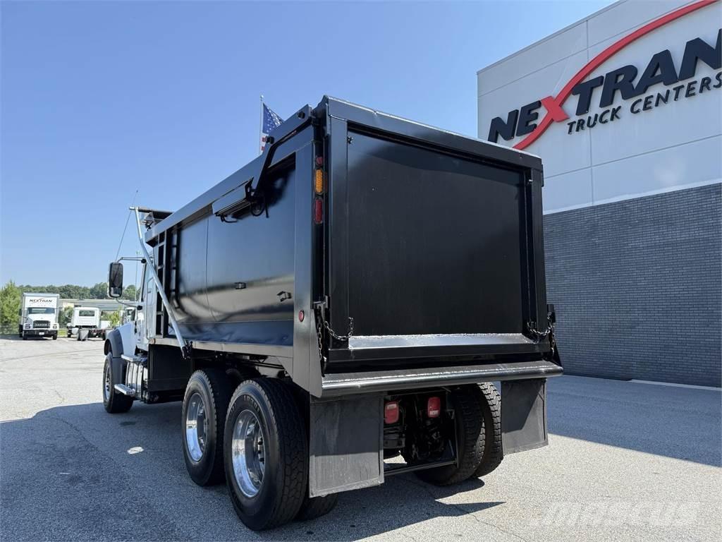 Mack GR64F Wywrotki