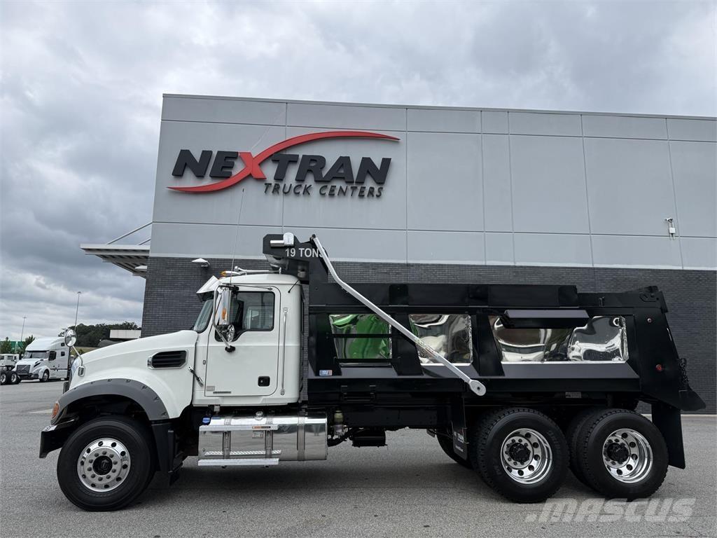 Mack GR64F Wywrotki