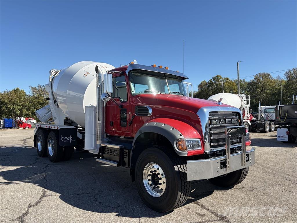 Mack GR64FR Gruszki do betonu