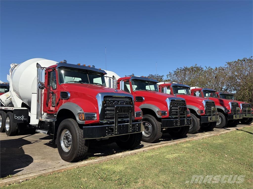 Mack GR64FR Gruszki do betonu