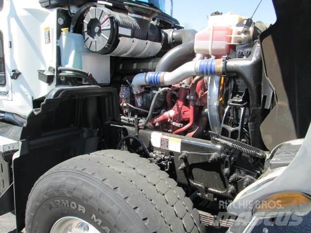 Mack GU713 Inne