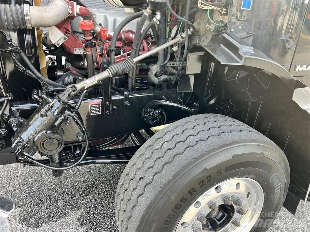 Mack GU813 Inne