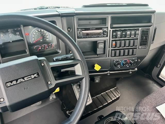 Mack MD6 42R Pojazdy pod zabudowę