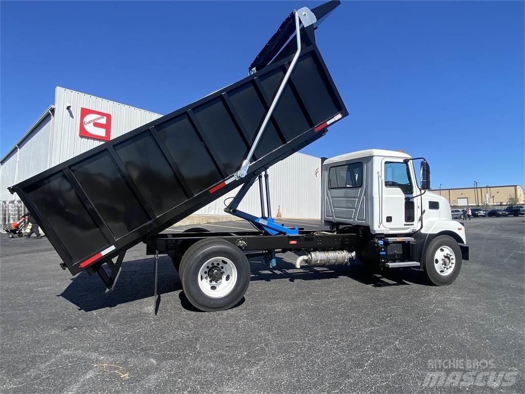 Mack MD6 42R Pojazdy pod zabudowę