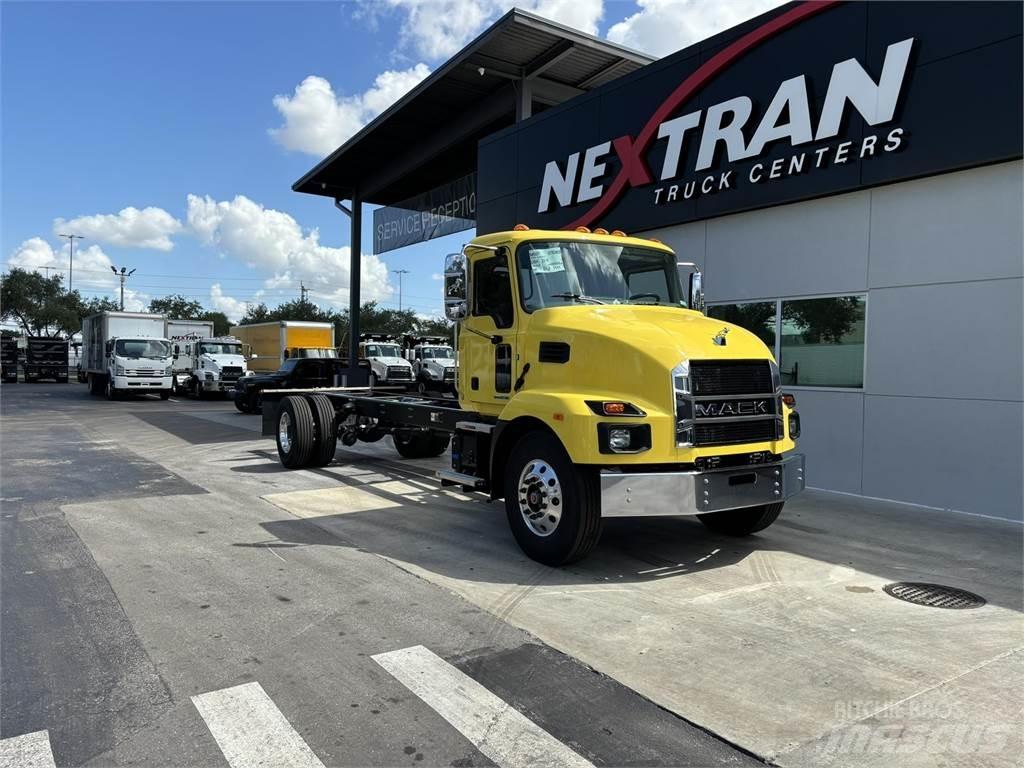 Mack MD7 42R Maszyny leśne - Inne