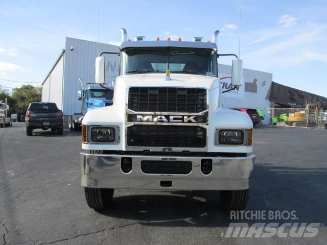 Mack PI64T Ciągniki siodłowe