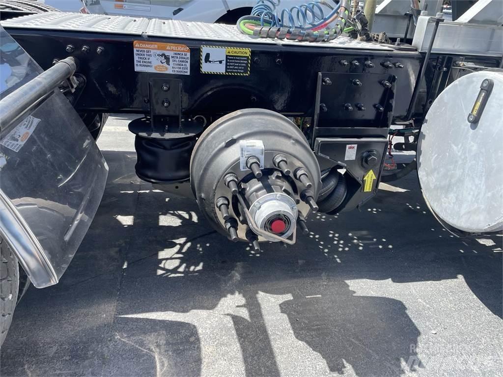 Mack PI64T Ciągniki siodłowe