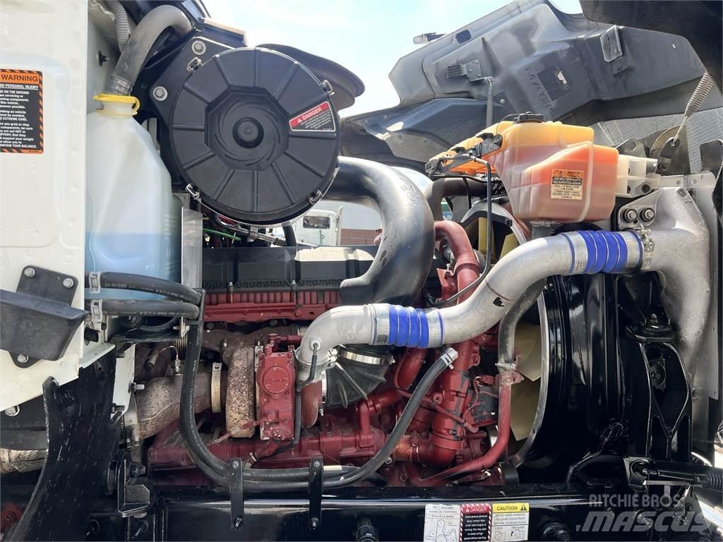 Mack PI64T Ciągniki siodłowe